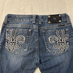 Miss me Embroidered Jeans